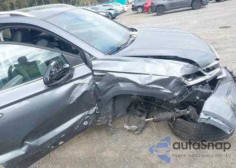 2022 Volkswagen Taos 1.5T Sel из США, поврежденный, VIN 3VV2X7B26NM065677